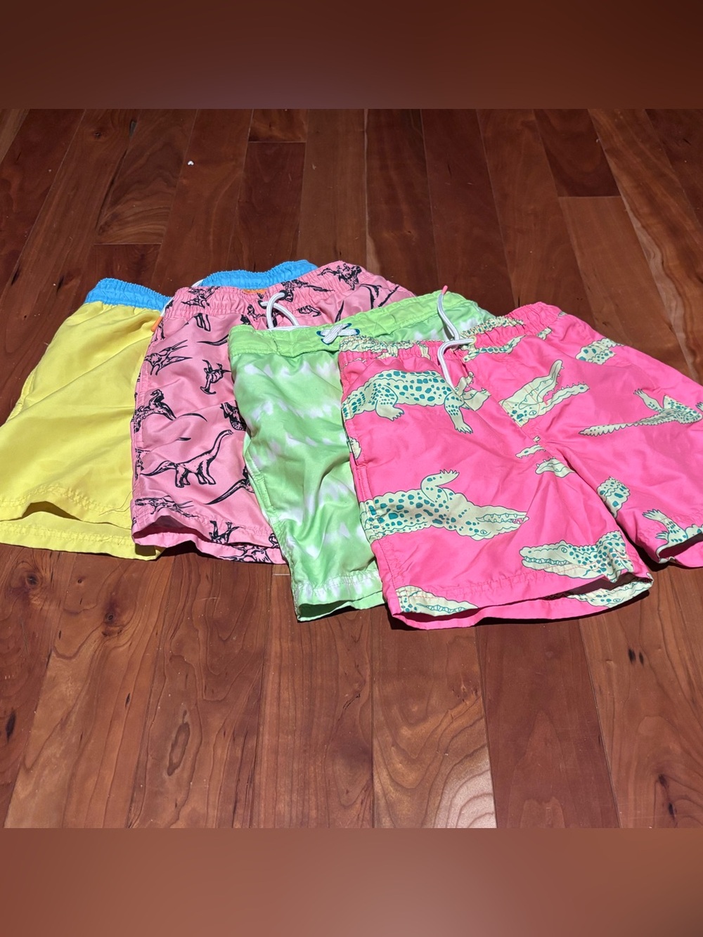 Four Pack of Cat & Jack Swim Shorts Size Medium (8)